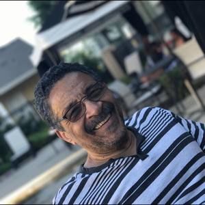 Meet your Posher, Ronald